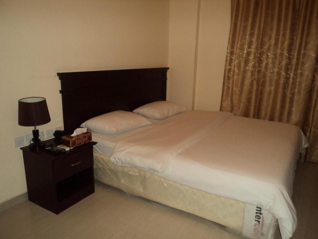 Taj Al Arab Hotel Al Buraimi Quarto foto